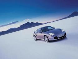 911-turbo-ice-shot